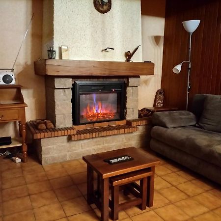 Вилла Les Chaumes Villiers-en-Morvan Экстерьер фото